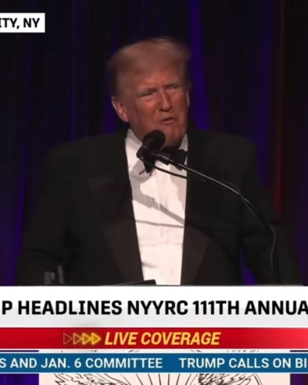 Trump Suffers Another Cognitive Lapse During Young Republican Speech, Implies Dallas Is Another Country (meidastouch.com)