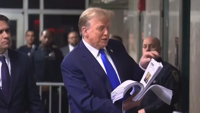 Trump Flashed an Image of Star Witness Michael Cohen Outside the Courtroom (meidastouch.com)