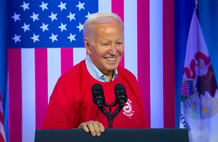 Biden Celebrates Union Victory in Rousing Speech Celebrating Workers (meidastouch.com)