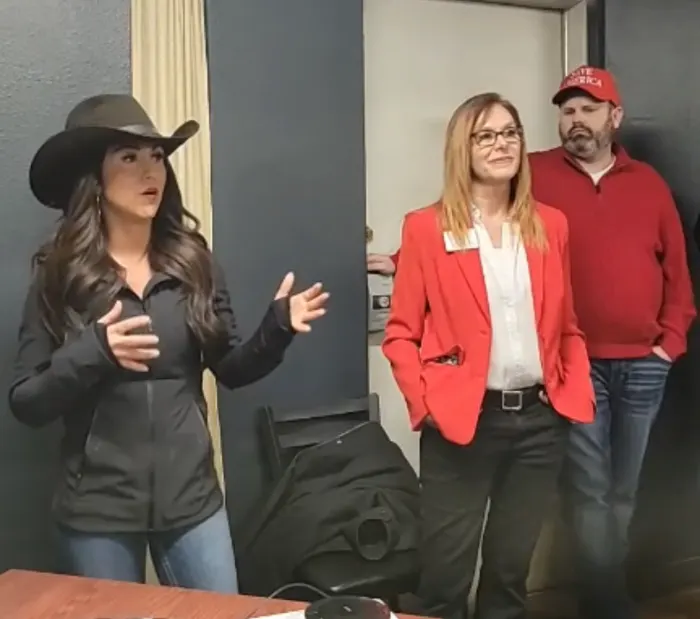 Lauren Boebert Joked About Her Theater Groping Scandal While Campaigning in Her New District (meidastouch.com)